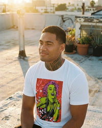 Marylin Tee by Design Hero – lifestyle