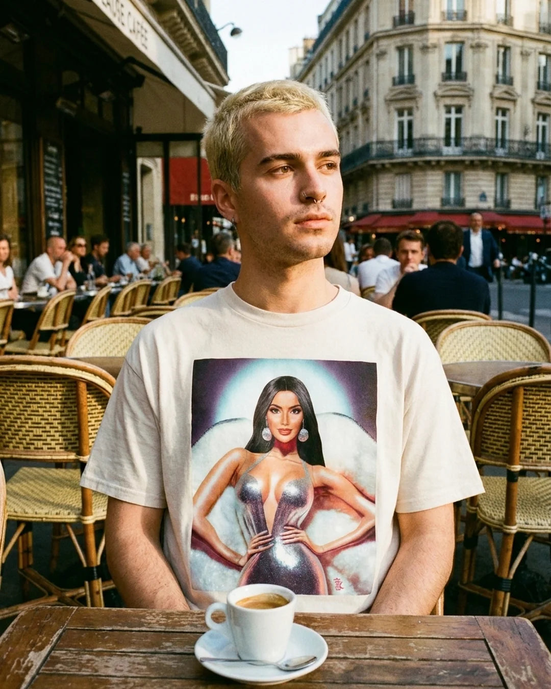 Shiny Classic Tee by Design Hero – lifestyle